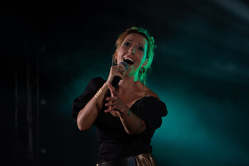 IMG_5232 Ema rym, chanteuse, concert, auteur, compositeur, violoniste, coaching vocal